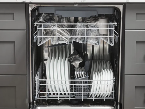 HDW2401SS-thor-kitchen-dishwasher-kitchen5-scaled-1
